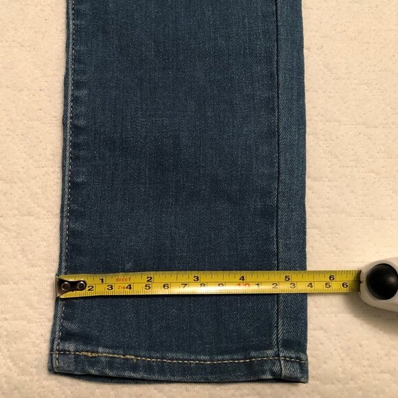 Levi Womens 711 Skinny Jeans Size 26 New With Tag Irregular - Picture 5 of 8